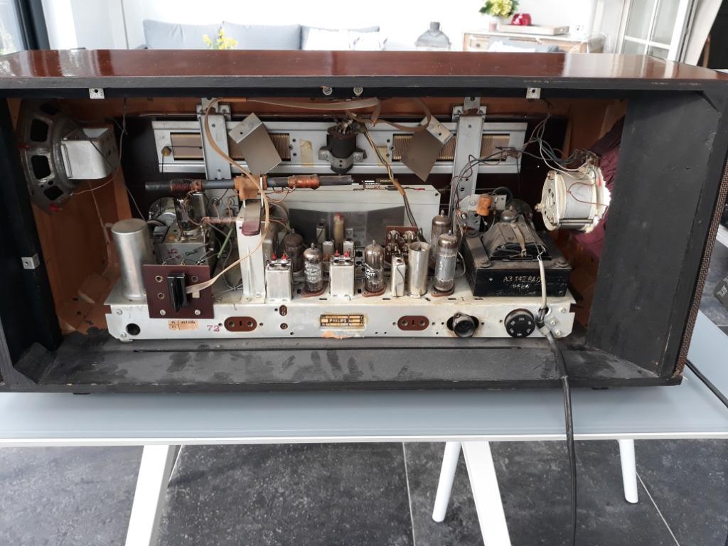 RADIO FM A LAMPE  des  ANNEES 50 ( modèles rares ), Ophalen, Gebruikt, Radio