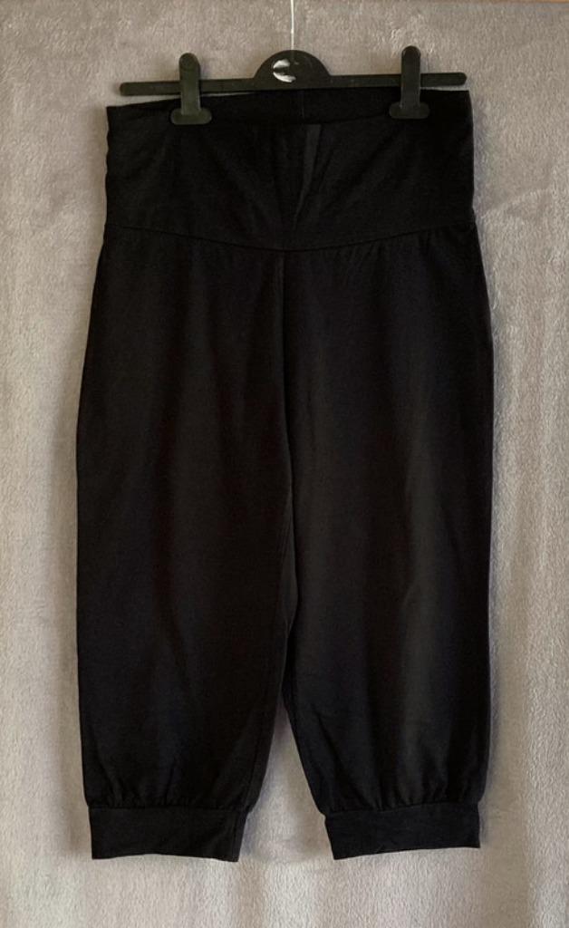 Legging court et large noir Domyos taille M, Taille 38/40 (M), Enlèvement ou Envoi, Domyos, Porté