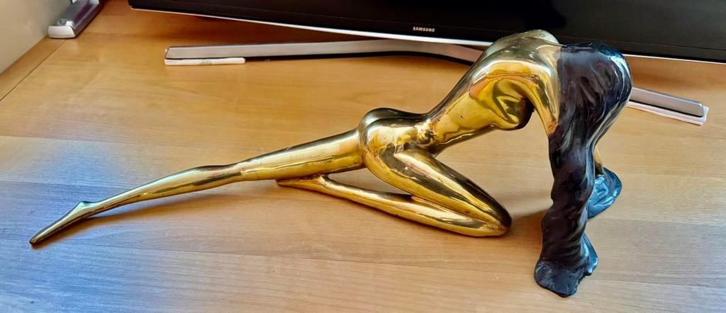 STATUE DE SCULPTURE VINTAGE EN LAITON, Enlèvement ou Envoi