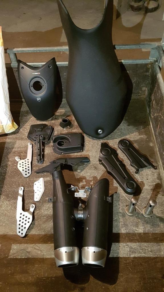Grote lot NIEUWE onderdelen voor Ducati Hypermotard 796-1100, Ophalen of Verzenden