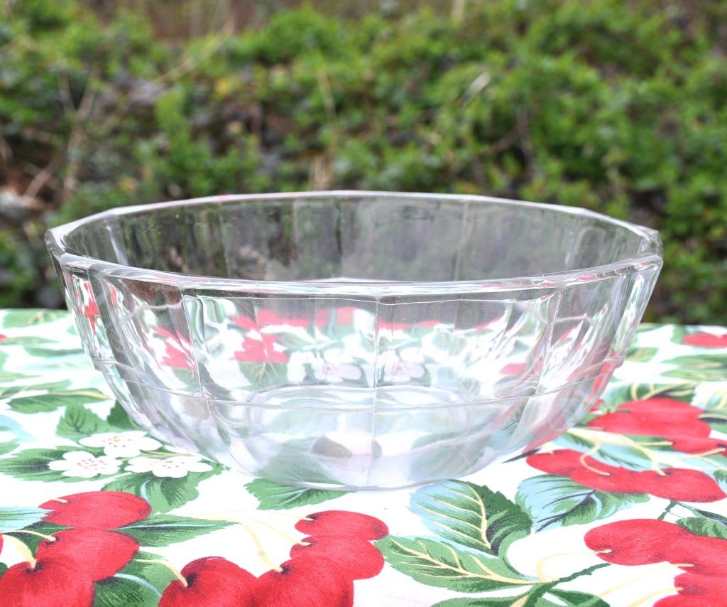 saladier en verre epais avec facettes, Antiquités & Art, Enlèvement ou Envoi