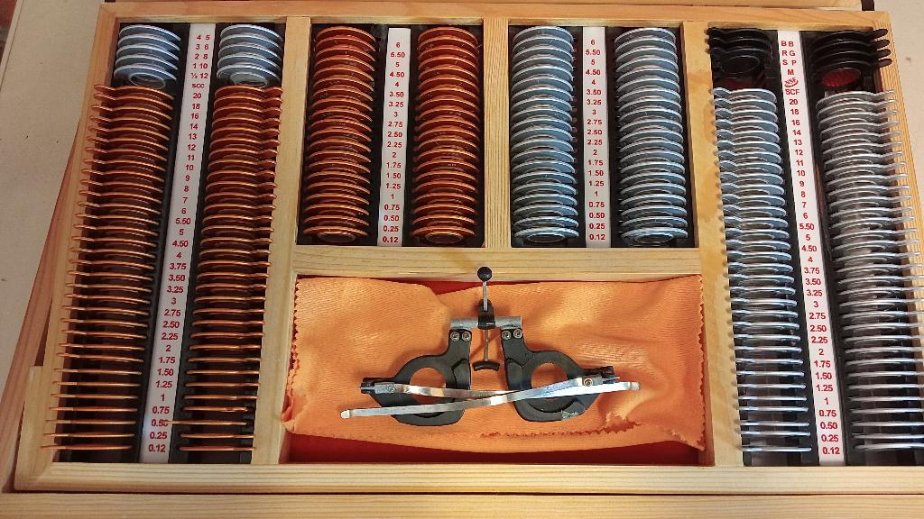 228 pcs Optical Trial Lens Set Kit in Wooden Case, Diversen, Overige Diversen, Gebruikt, Ophalen of Verzenden
