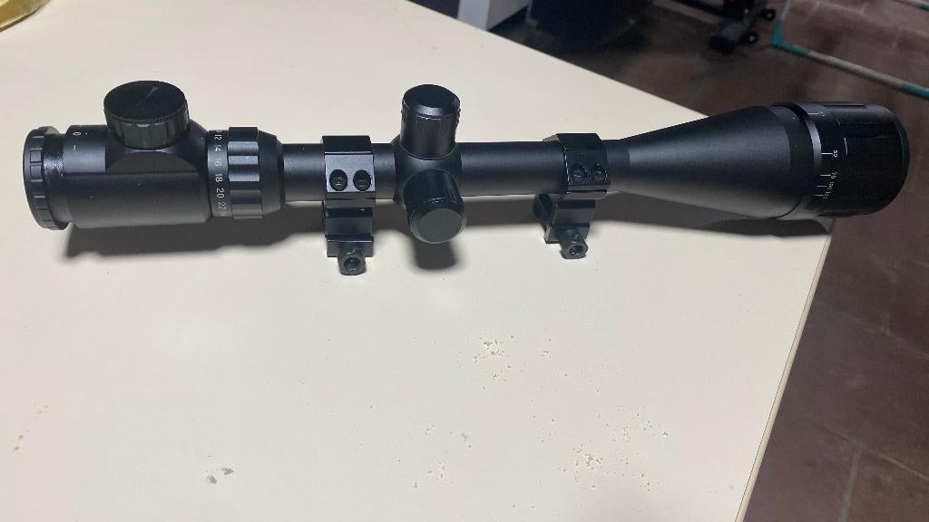 lunette de tir avec réticule lumineux vert et rouge, Ophalen of Verzenden, Zo goed als nieuw