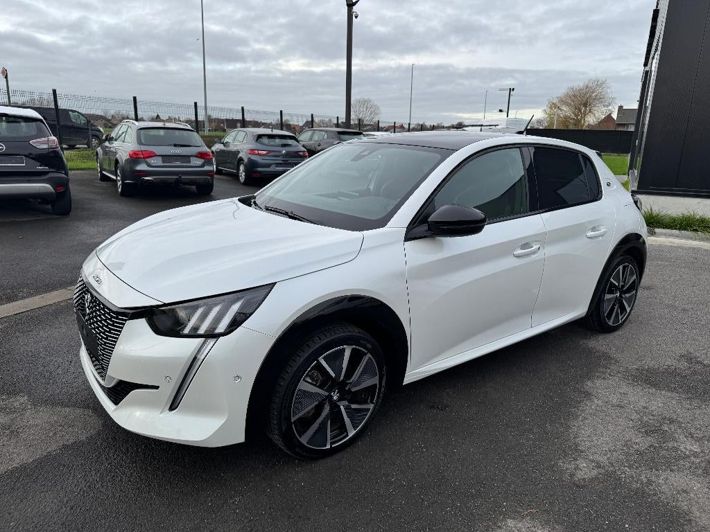 Peugeot 208 E elektrisch GT line 1st eig camera leer, Autos, 100 kW, Cuir et Alcantara, Achat, Euro 6