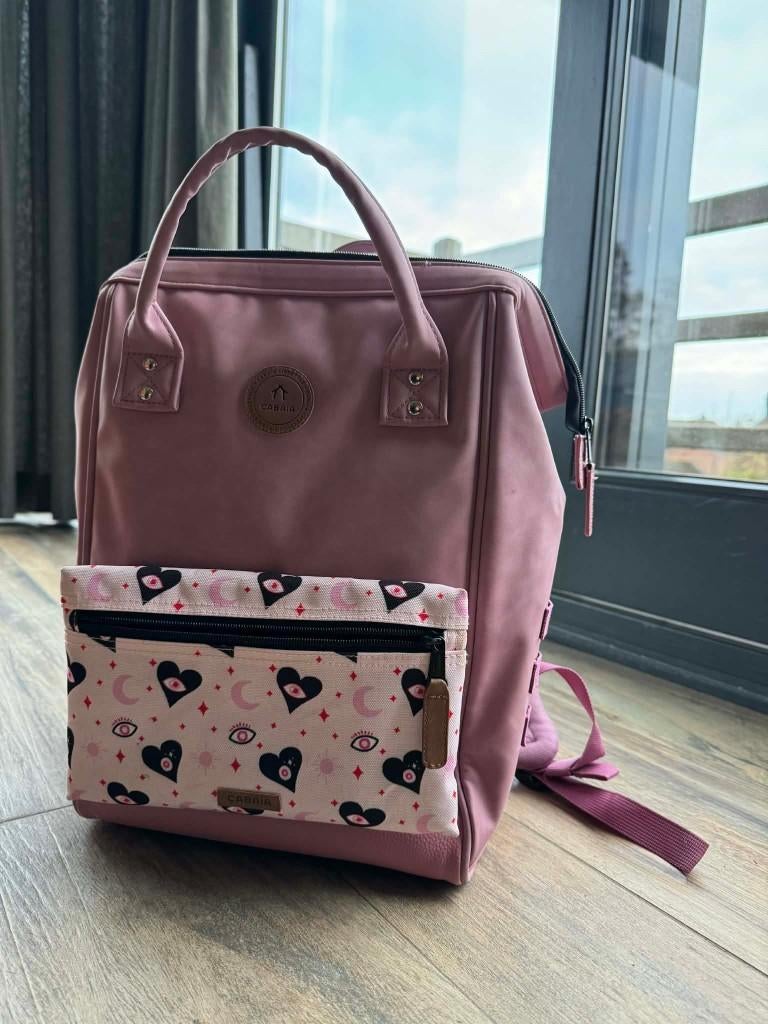 Sac à dos Cabaia M rose, Handtassen en Accessoires, Tassen | Rugtassen, Ophalen, Zo goed als nieuw, Overige merken