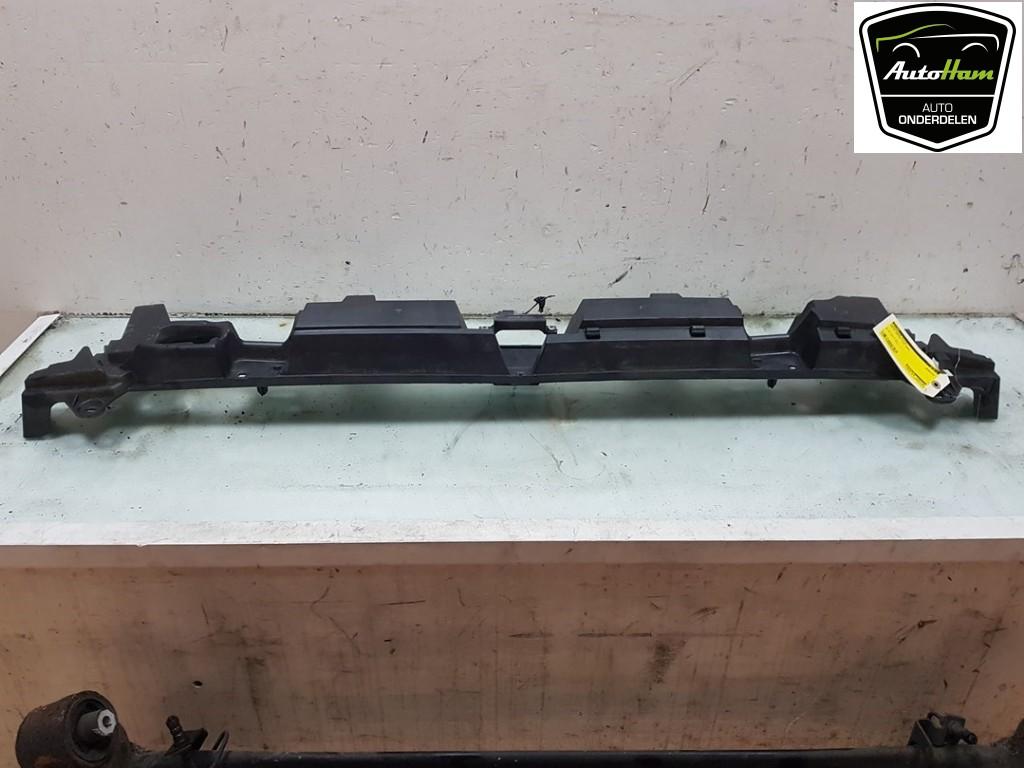 CADRE DE PARE CHOC ARRIÈRE Dacia Duster (SR), Autos : Pièces & Accessoires, Utilisé, Dacia