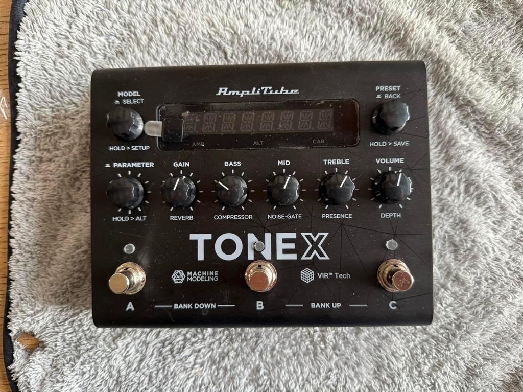 Ik Multimedia Tonex Pedal, Muziek en Instrumenten, Effecten, Ophalen of Verzenden, Zo goed als nieuw
