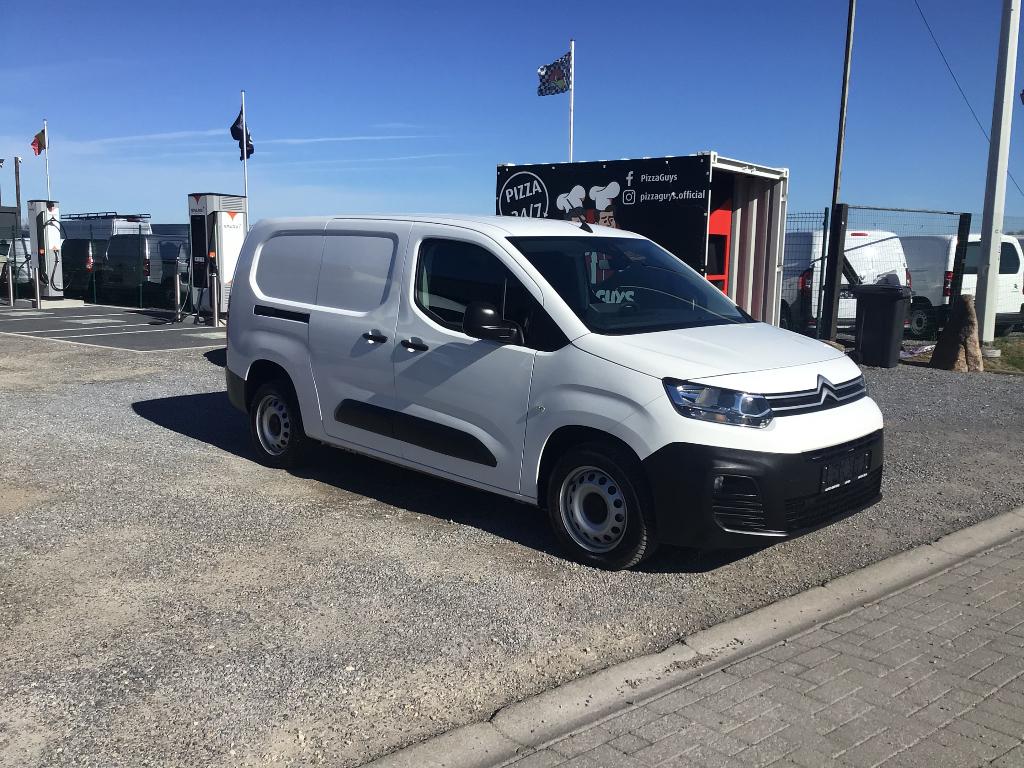 citroen berlingo l2 100pk 2021 91000km airco/navi/cruis, Auto's, Bestelwagens en Lichte vracht, Stof, 4 cilinders, Citroën, Wit