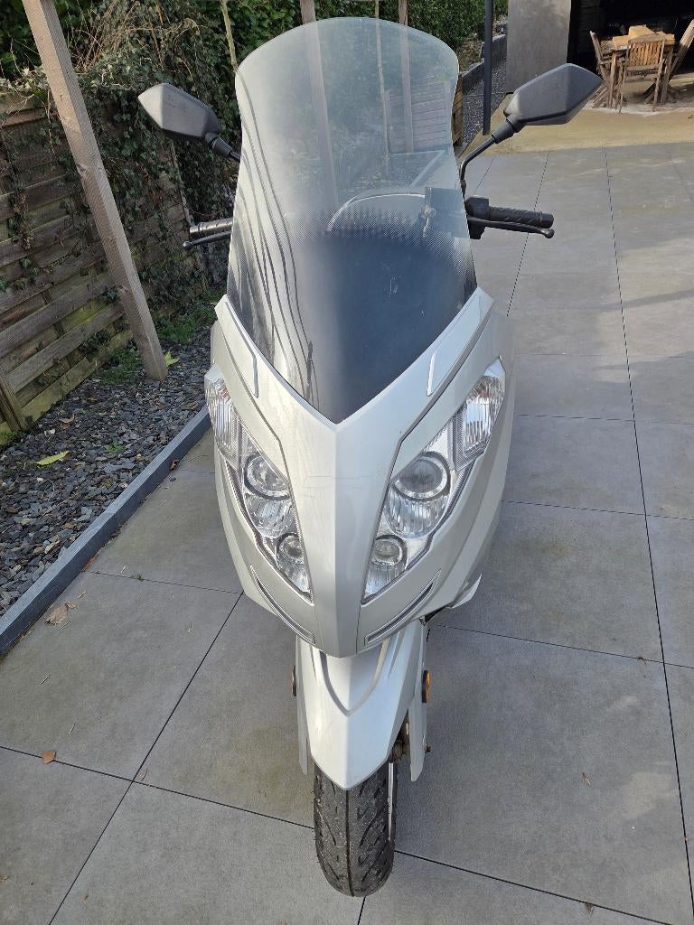 Scooter 125 – Razzo  2011 – 6 200 km – Très bon état, Motos, Enlèvement, 1 cylindre, Jusqu'à 11 kW