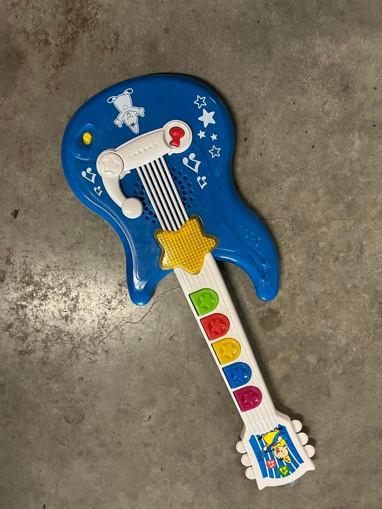 Guitare Bumba Toy pour tout-petit, Enfants & Bébés, Enlèvement, Utilisé
