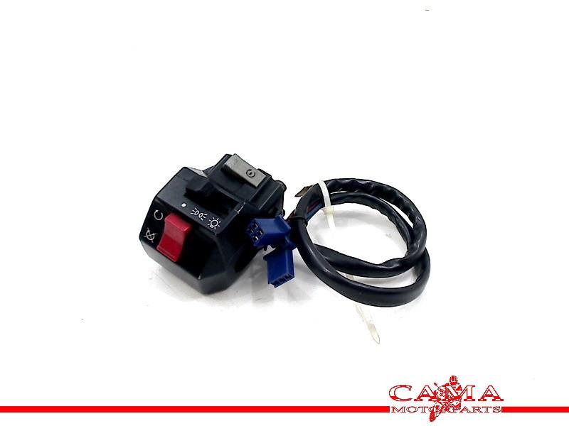 COMMUTATEUR DROIT YP 250 MAJESTY 2001-2006 (YP250 5GM), Motos, Dhr. S. di Majo, Utilisé, Info@cama-motorparts.nl, P.J. Troelstraweg 8 8
3144 CX  MAASSLUIS, NL