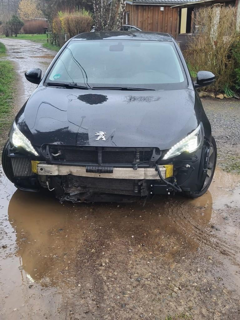 Voiture  Peugeot 308, Auto diversen, Ongevalwagen, Ophalen, Zwart, Handgeschakeld, Berline