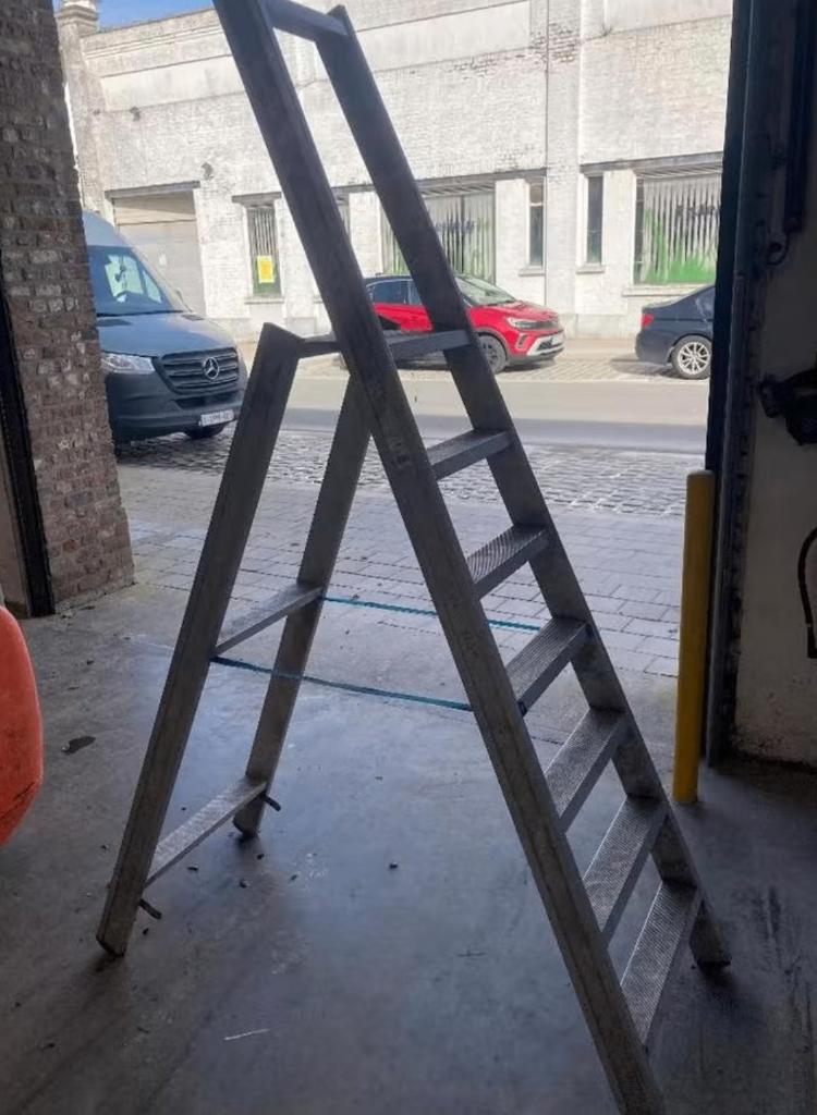 trap trapladdersolide, Doe-het-zelf en Bouw, Ladders en Trappen, Ophalen, Gebruikt, Trap