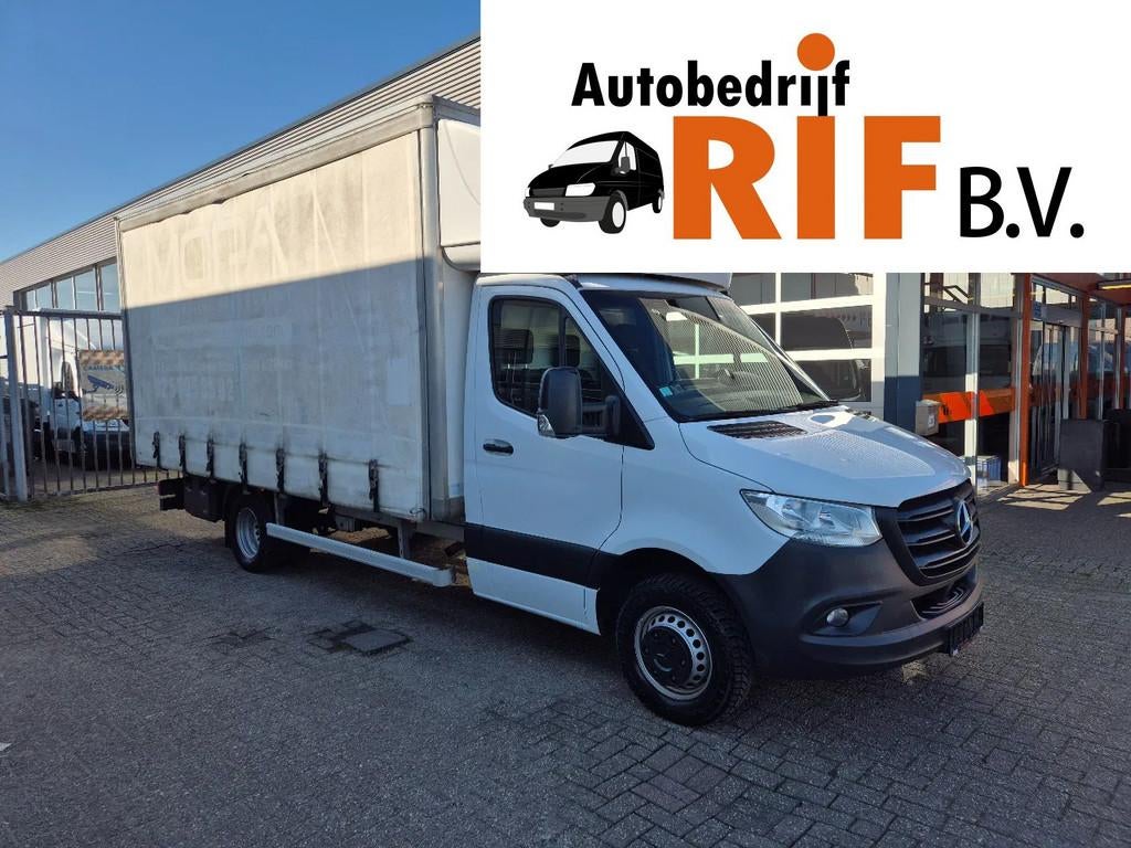 Mercedes-Benz Sprinter 519 CDI 3.0 V6/ Plane Pritsche/ Ladef, Achat, 2987 cm³, Euro 6, Entreprise