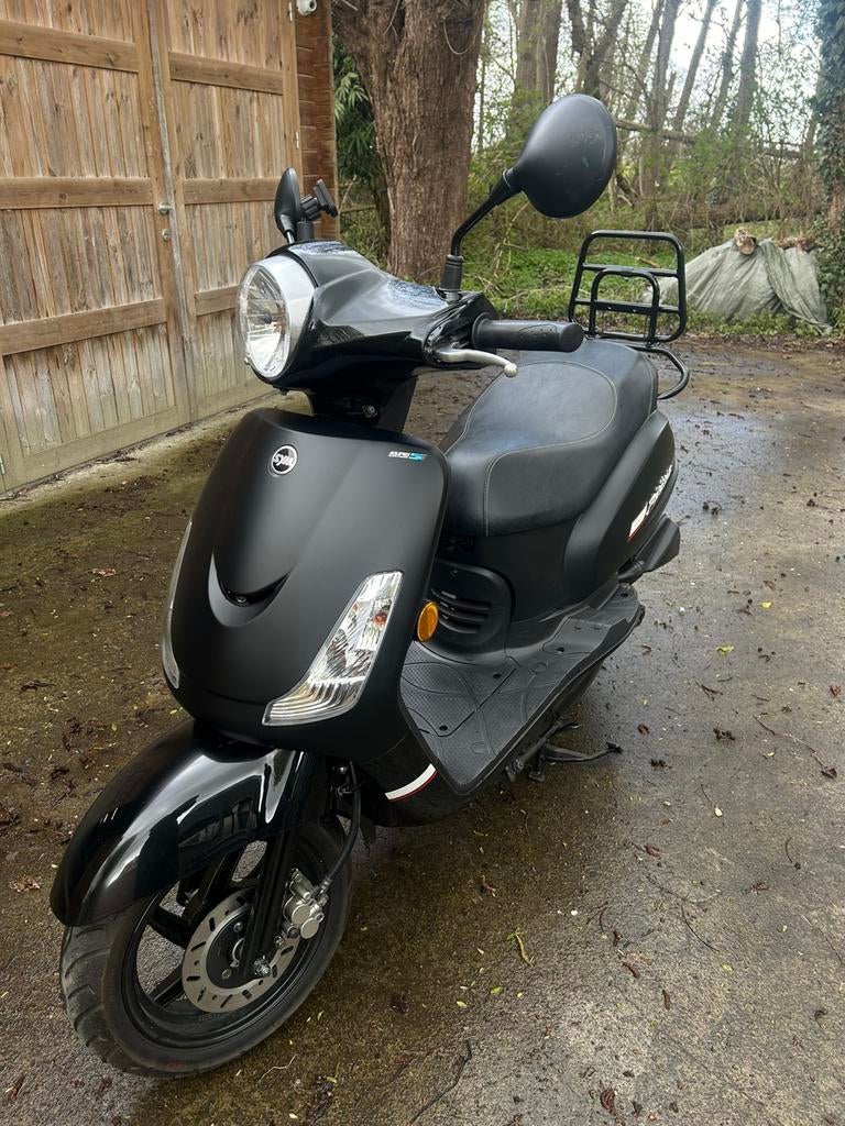 sym fiddle2 2590km, Fietsen en Brommers, Ophalen, Zo goed als nieuw