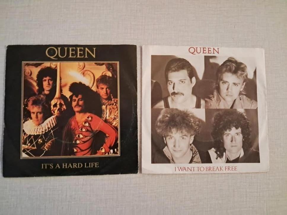 2 singles van Queen, Cd's en Dvd's, Vinyl Singles, Ophalen of Verzenden, Gebruikt
