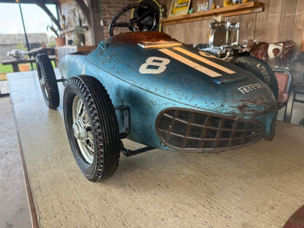 Ferrari 156 F1 Spa Sharknose 1961 avec moteur factice