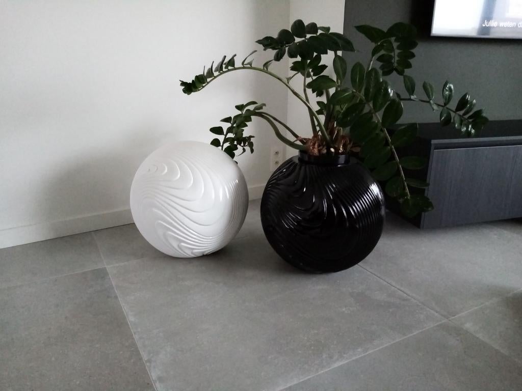 2 design bollen, Maison & Meubles, Ameublement | Revêtements de sol, Enlèvement