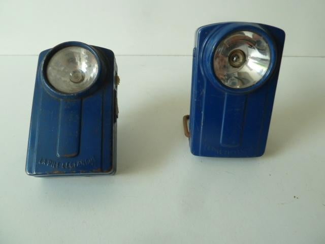 vintage zaklampen retro batterijlamp, Ophalen of Verzenden, Batterij