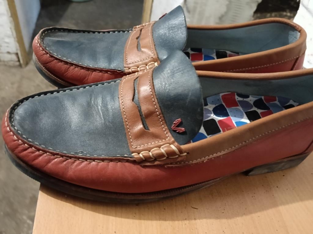 Chaussures 43, Ophalen