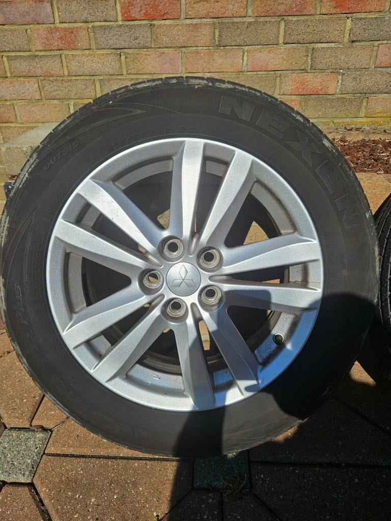 Jantes alu mitsubishi Asx 17" 6.5j ET46 + 4 pneus 215 60 17, Enlèvement, Pneus été, Pneu(s)