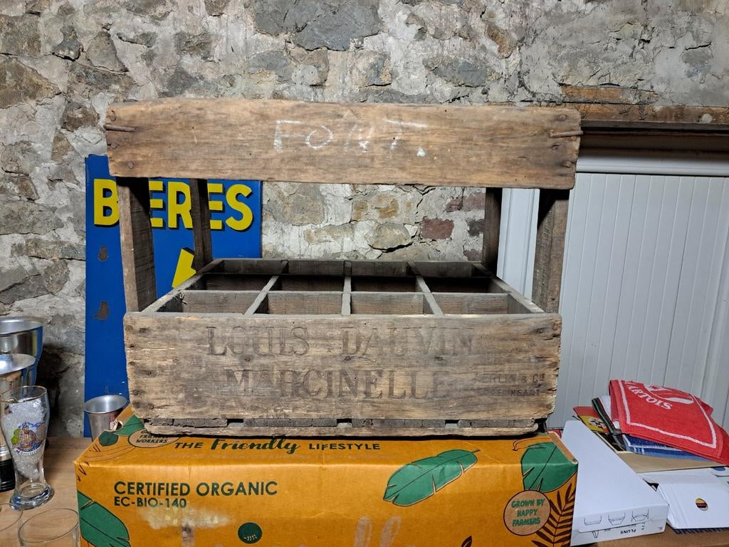 Ancien bac "Louis Dauvin" Marcinelle, Collections, Marques de bière