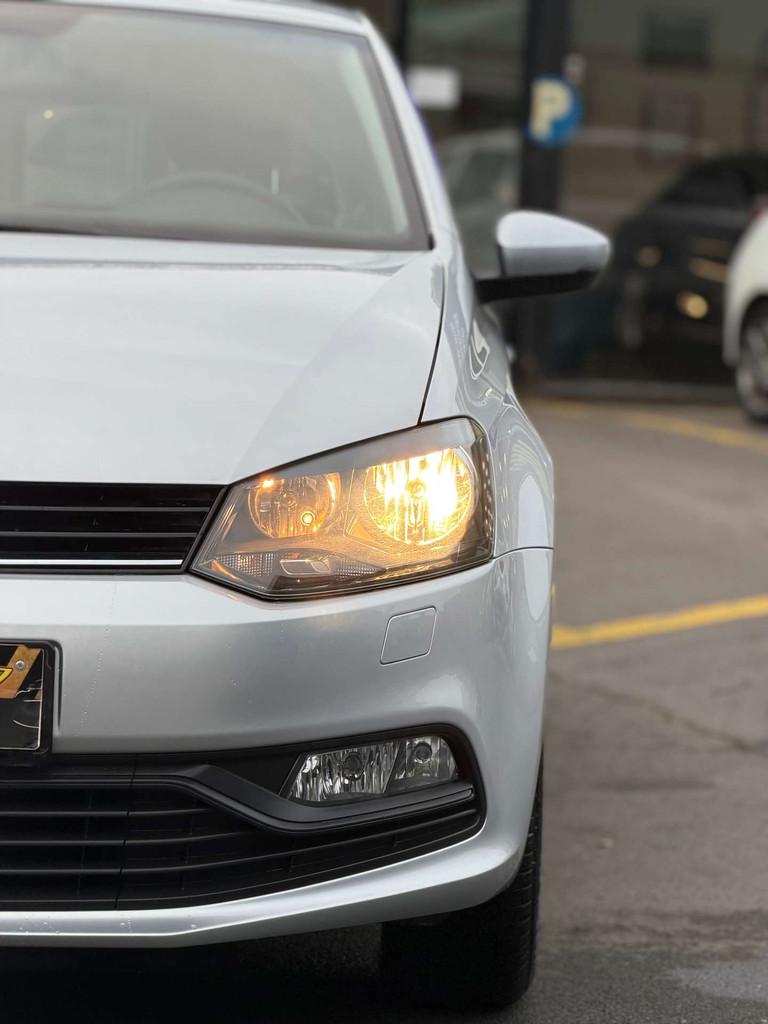 Volkswagen Polo Polo 1.0i*CLIMA*JANTES*BT*GARANTIE 12M*, Auto's, Voorwielaandrijving, Stof, https://public.car-pass.be/vhr/616853b3-40ab-4360-9733-1644de6d8f28