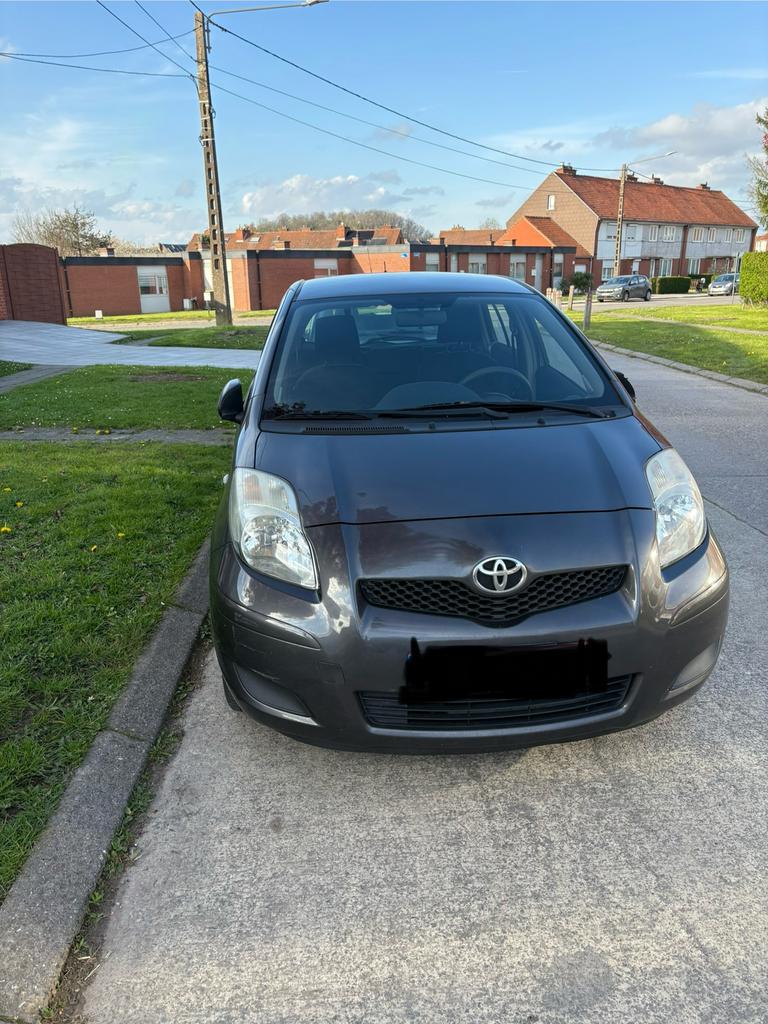 Toyota yaris 1.0, Autos, Toyota, Achat, Boîte manuelle, Particulier, Yaris