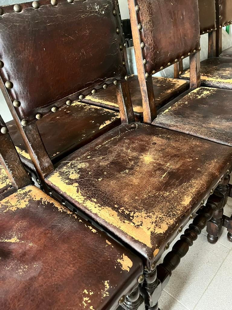 Vrijdag 10/4 afhalen. 8 antieke stoelen, Ophalen