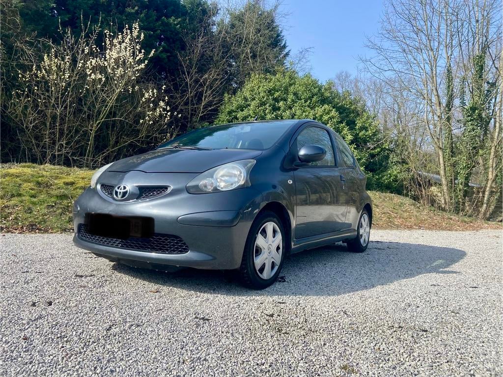 Toyota Aygo, Auto's, Toyota, Voorwielaandrijving, 4 zetels, Stof, Zwart