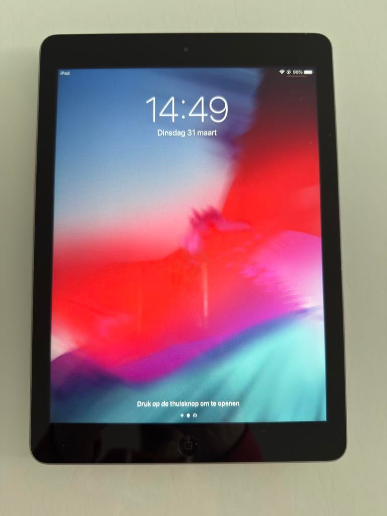 iPad Air 16 GB, Computers en Software, Apple iPads, Ophalen of Verzenden, Zo goed als nieuw, 16 GB