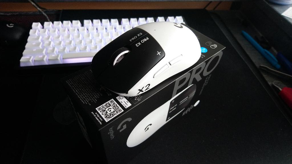 Logitech Pro X2 Superstrike Wireless 8000hz polling rate, Computers en Software, Muizen, Muis, Logitech G, Gaming muis, Nieuw