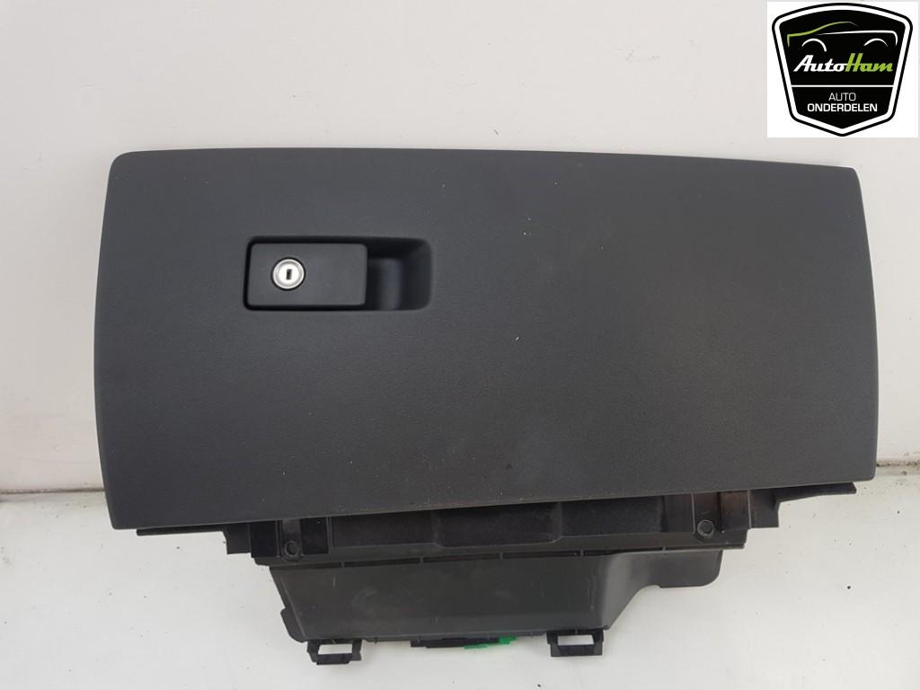 DASHBOARDKASTJE Volvo V70 (BW) (|30676278|39857740|), Auto-onderdelen, Dashboard en Schakelaars, Volvo, Gebruikt