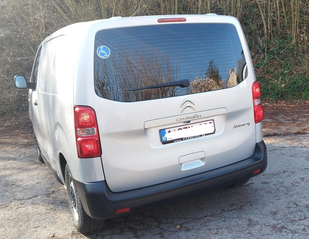 Citroën Jumpy XS 3 places homologué PMR commande aux volant, Autos, Argent ou Gris, 3 places, Automatique, Particulier