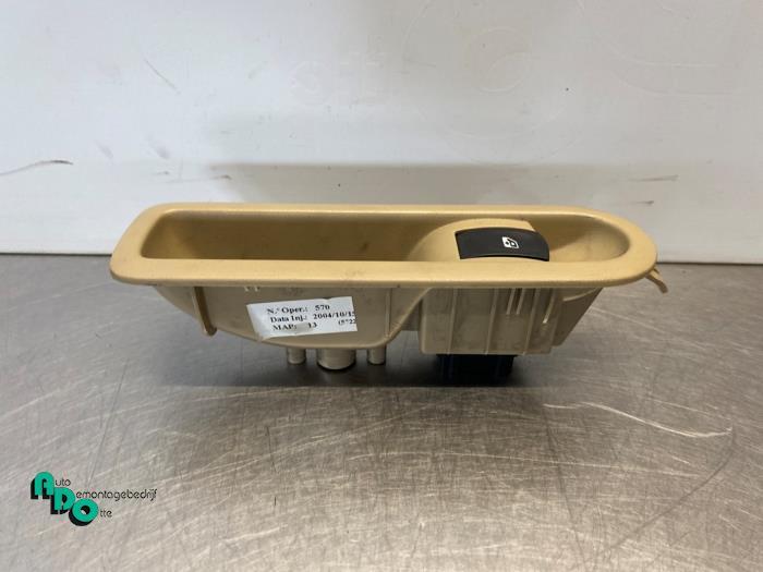 Elektrisch Raam Schakelaar van een Renault Modus (Modus 04-), Gebruikt, -, Renault, -