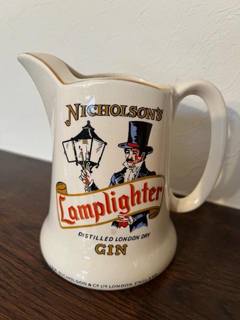 Pichet à eau Nicholson's Lamplighter Gin, Enlèvement