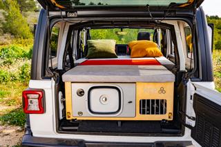 BOX FLV VAN  Lit + matelas + structure, Caravanes & Camping, Outils de camping, Neuf, Enlèvement