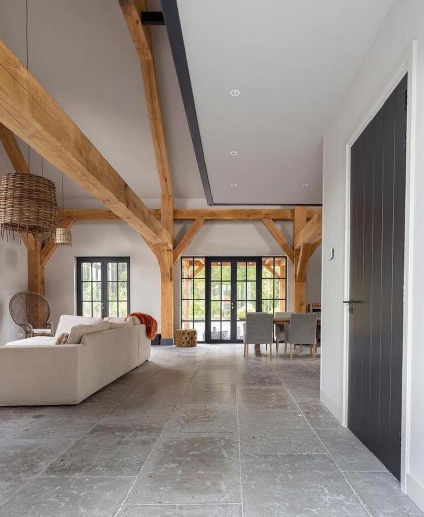 Bourgondische dallen / landelijke vloeren / castle stones, Ophalen of Verzenden, Zo goed als nieuw, Steen, Binnen