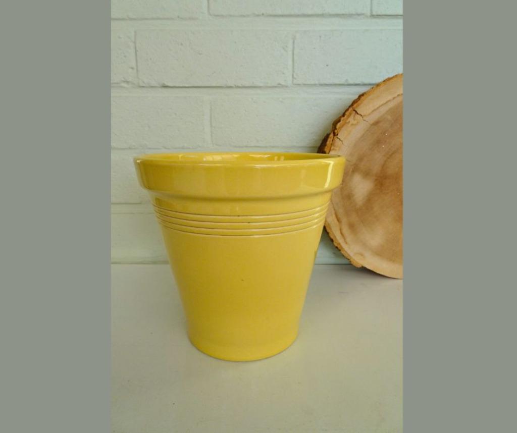 Grote gele vintage bloempot, Enlèvement ou Envoi, Utilisé, Moins de 25 cm, Moins de 40 cm