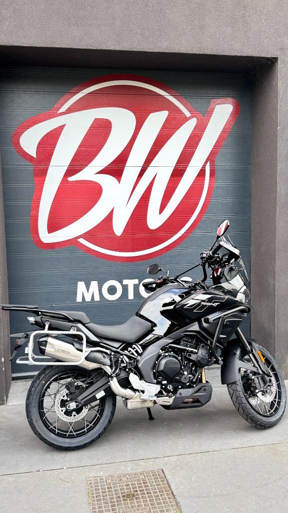 CF Moto 700 Adventure Nebula Black @ BW Motors Mechelen