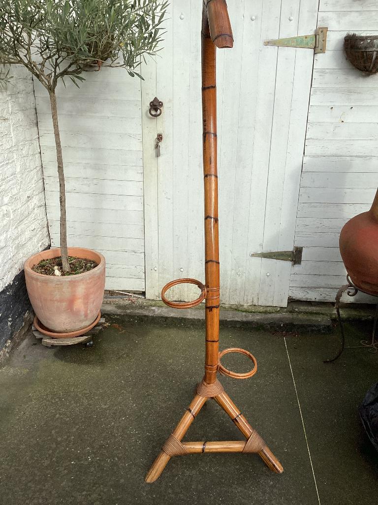 Porte plantes serpent en bambou et rotin vintage, Maison & Meubles, Enlèvement, Utilisé, Intérieur