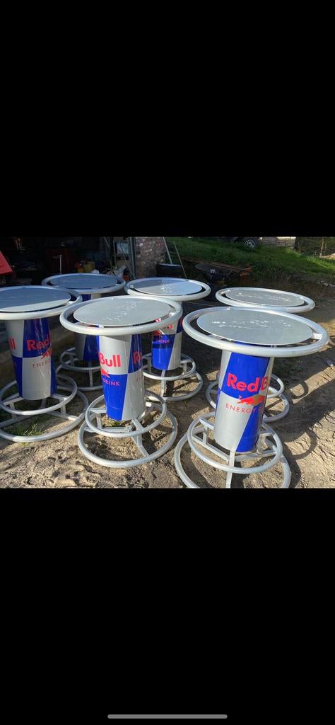 Table alu red bull, Huis en Inrichting, Ophalen, Zo goed als nieuw