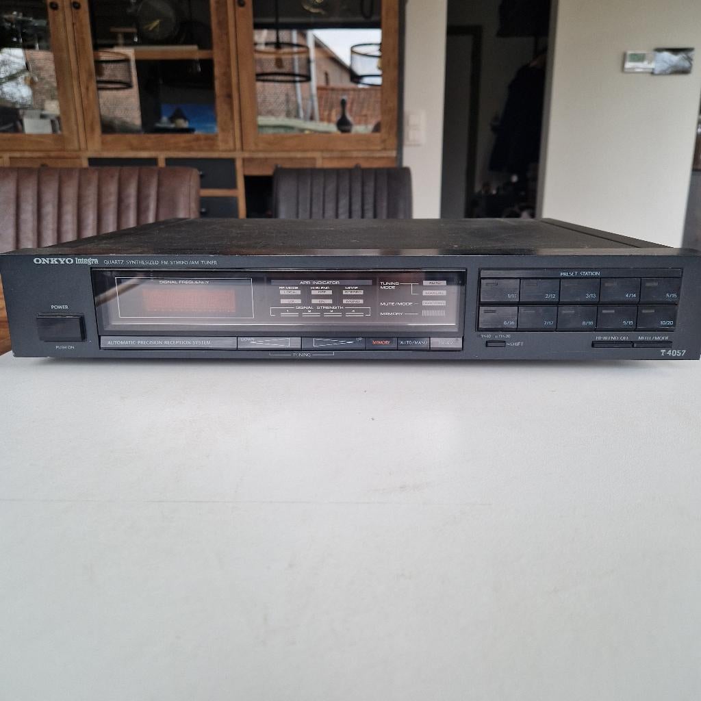 Onkyo integra FM/AM tuner T4057, TV, Hi-fi & Vidéo, Enlèvement, Utilisé, Radio