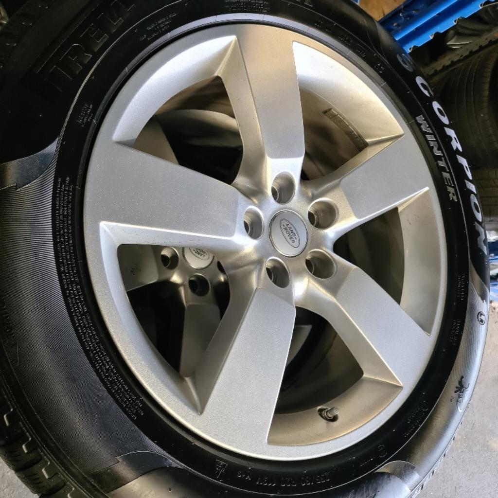 WINTERSET 20 INCH NEW DEFENDER, Auto-onderdelen, Ophalen, Gebruikt, 255 mm, Banden en Velgen