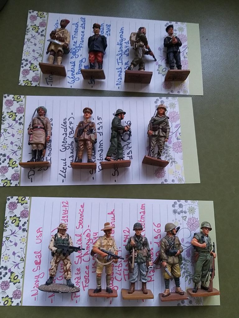 soldat de plomb  : au choix:, Collections, Objets militaires | Général, Enlèvement