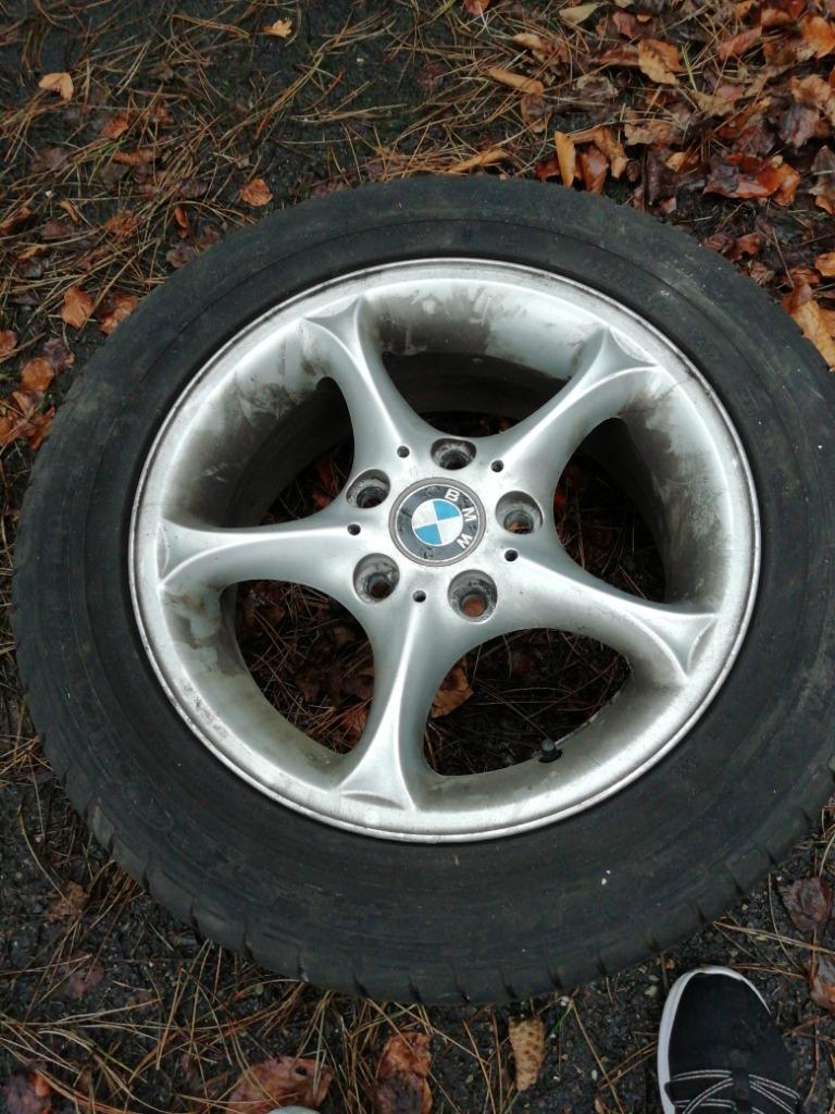 Jantes avec pneus, Pneus et Jantes, 16 pouces, Véhicule de tourisme, Enlèvement