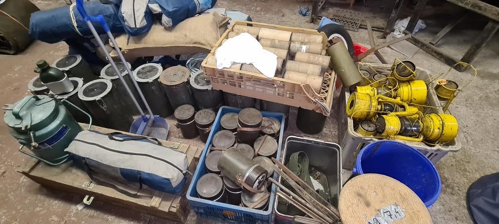 Leger materiaal, Enlèvement ou Envoi