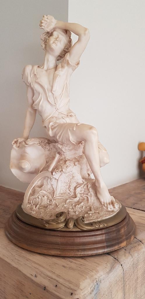 mooi beeld capodimonte, Antiek en Kunst, Ophalen