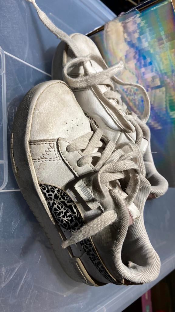 Puma kinderschoenen sportschoenen maat 28, Ophalen of Verzenden, Zo goed als nieuw