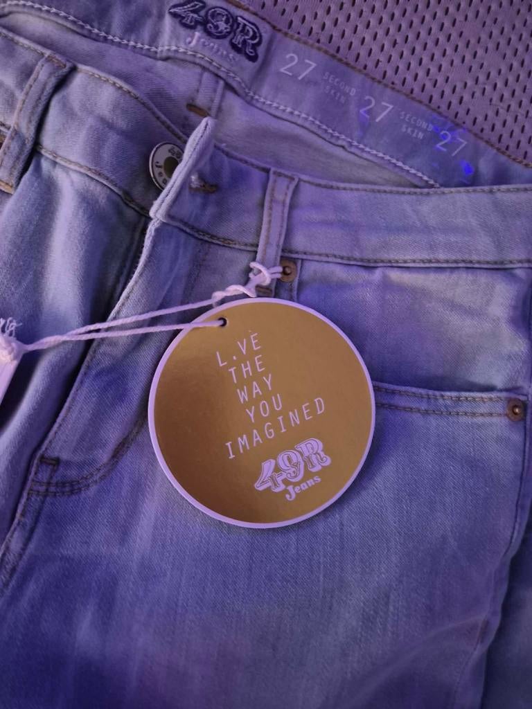 49R jeans, Enlèvement